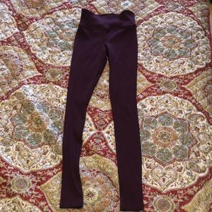 ribbed plum purple leggings size XS